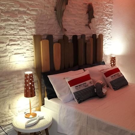 Il Pesciolino Coraggioso Apartment Bari Exterior foto